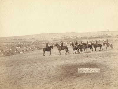 Gen. Miles e il suo staff che osservano il più grande campo indiano ostile negli Stati Uniti, vicino a Pine Ridge da John C. H. Grabill