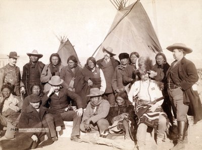 Capi indiani e funzionari statunitensi a Pine Ridge, 1891 da John C. H. Grabill
