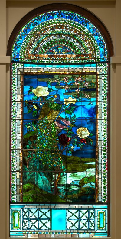 Pavoni e peonie II da John La Farge