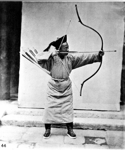 Cina, arciere, c.1870 (foto) da John Thomson