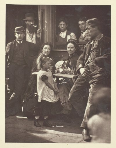 Hookey Alf, di White Chapel, 1881 da John Thomson