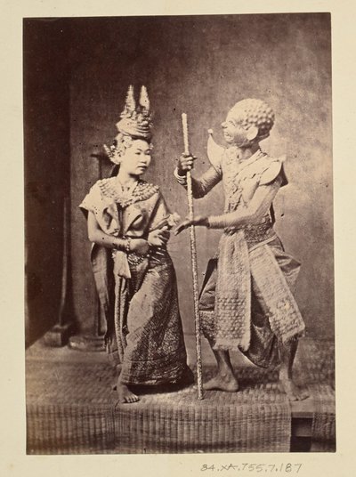 [esecutori di Khon] da John Thomson