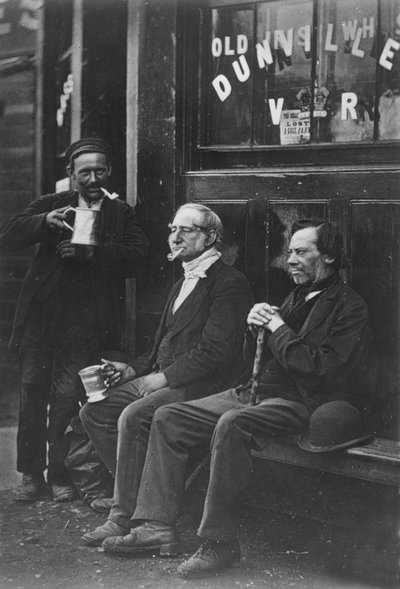 Lavoratori del muro, c.1877 da John Thomson