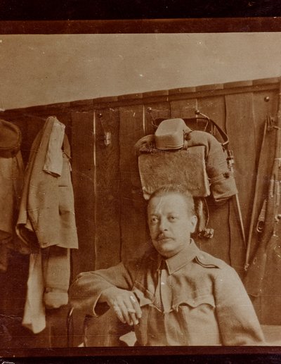 Album "Meine weltkriegs - Erinnerungen South-West Front (Carinzia, Italia, Trentino-Alto Adige) 31/03/1915-12/11/1918 - Josef Zohles Wien": ritratto di soldato da Josef Zohles