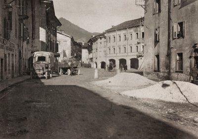 Album "Meine weltkriegs - Erinnerungen South-West Front (Carinzia, Italia, Trentino-Alto Adige) 31/03/1915-12/11/1918 - Josef Zohles Wien": piazza Tolmezzo da Josef Zohles