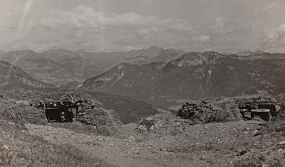 Album "Meine weltkriegs - Erinnerungen South-West Front (Carinzia, Italia, Trentino-Alto Adige) 31/03/1915-12/11/1918 - Josef Zohles Wien": rifugi per cannoni nelle Alpi da Josef Zohles
