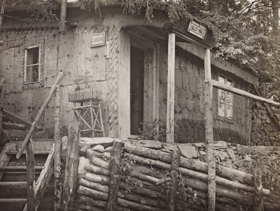 Album "Meine weltkriegs - Erinnerungen South-West Front (Carinzia, Italia, Trentino-Alto Adige) 31/03/1915-12/11/1918 - Josef Zohles Wien": casa di comando da Josef Zohles