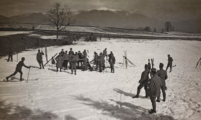 Album "Meine weltkriegs - Erinnerungen South-West Front (Carinzia, Italia, Trentino-Alto Adige) 31/03/1915-12/11/1918 - Josef Zohles Wien": soldati sugli sci da Josef Zohles