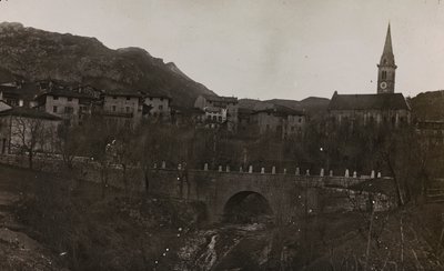 Album "Meine weltkriegs - Erinnerungen South-West Front (Carinzia, Italia, Alto Adige) 31/03/1915-12/11/1918 - Josef Zohles Wien": vista di un villaggio della Carnia da Josef Zohles