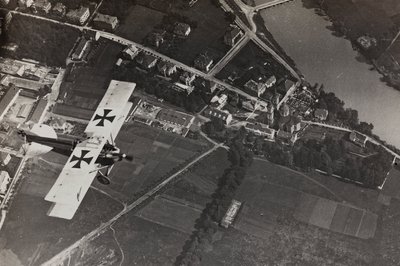 Album "Meine weltkriegs - Erinnerungen South-West Front (Carinzia, Italia, Trentino-Alto Adige) 31/03/1915-12/11/1918 - Josef Zohles Wien": ispezione aerea (foto b/n) da Josef Zohles