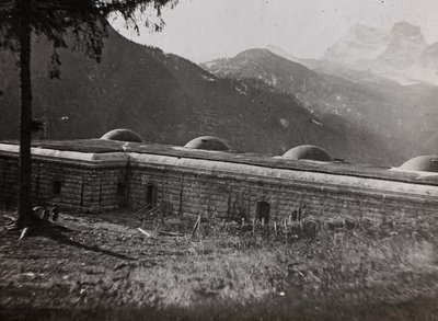 Album "Meine weltkriegs - Erinnerungen South-West Front (Carinzia, Italia, Trentino-Alto Adige) 31/03/1915-12/11/1918 - Josef Zohles Wien": una fortezza italiana da Josef Zohles