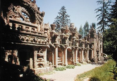 Le Palais Idéal, costruito 1879-1912 da Joseph Ferdinand Cheval
