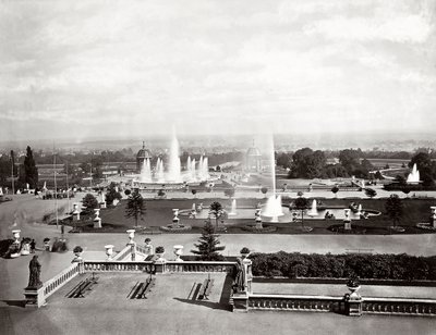 Il Crystal Palace a Londra: terrazze e fontane, c.1870 da Joseph Paxton