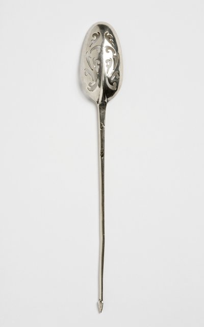 Cucchiaio da filtraggio, c.1725 da Joseph Smith