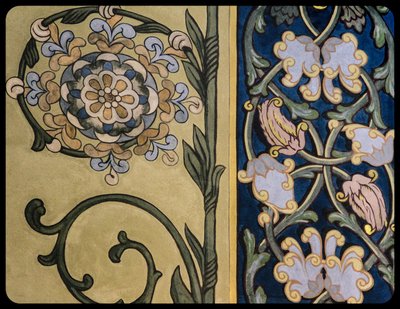 Fiori per Anastasia, dalla serie Eglise Russe, 2016 (fotografia) da Joy Lions