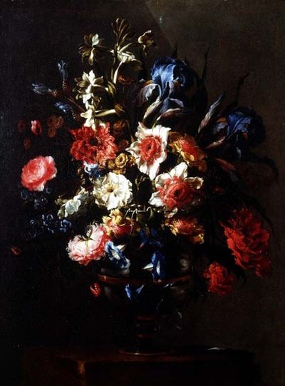 Iris, peonie, convolvoli e altri fiori in un