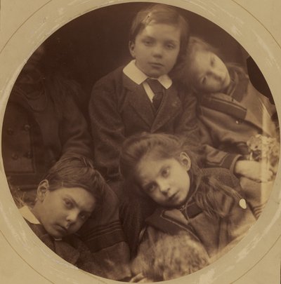 [Figli di Charles Loyd Norman e Julia Cameron Norman: George, Archie, Charlotte e Adeline]. da Julia Margaret Cameron