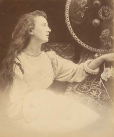 Elaine la fanciulla del giglio di Astolat, 1874 da Julia Margaret Cameron