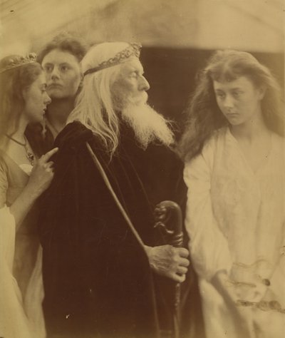 Re Lear che assegna il suo regno alle sue tre figlie da Julia Margaret Cameron