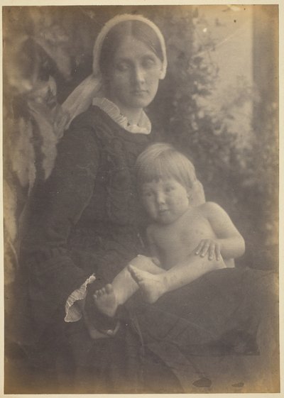 Mrs. Herbert Duckworth con Gerald Duckworth, 1872 da Julia Margaret Cameron