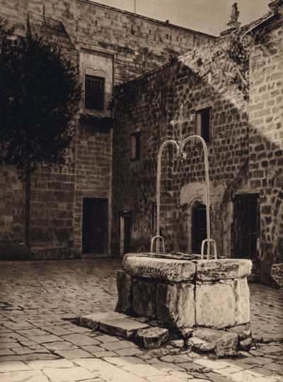 Nazareth, Pozzo nel cortile della Chiesa dell