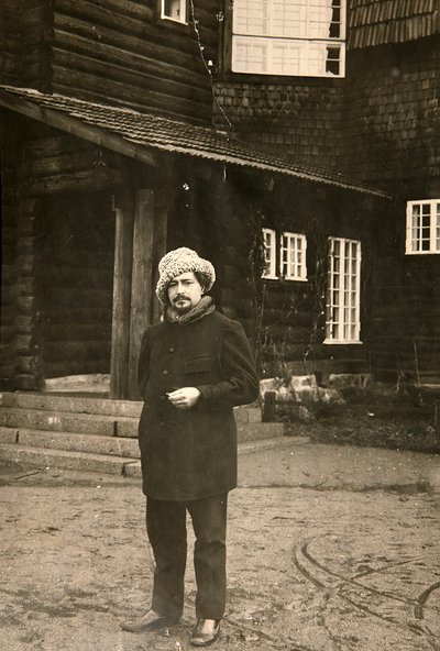 Scrittore russo Leonid Andreyev nella sua casa a Vammelsuu Serovo, inizio XX secolo da Karl Karlovich Bulla