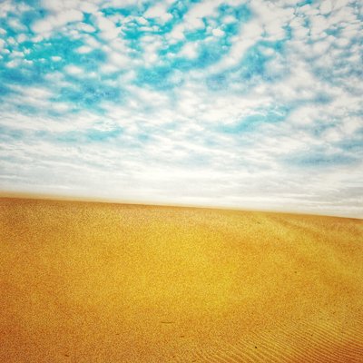 Surreale spiaggia del deserto IV da Katha Wood