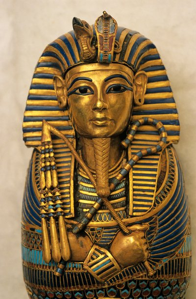 Cofanetto per visceri, Tutankhamon; Mostra; Catalogo; Nuovo Regno; Egitto, 2009 (foto) da Kenneth Garrett