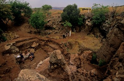Sito Drimolean, vicino a Johannesburg, Sudafrica, ominide di 2 milioni di anni da Kenneth Garrett