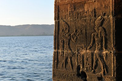 Ultimi Faraoni, MM7836, Egitto, Tempio di Philae, Aswan, Tolemaico, Tempio di Iside, 2011 (foto) da Kenneth Garrett