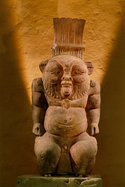Statua di calcare del dio Bes, Periodo Tardo, 2002 da Kenneth Garrett