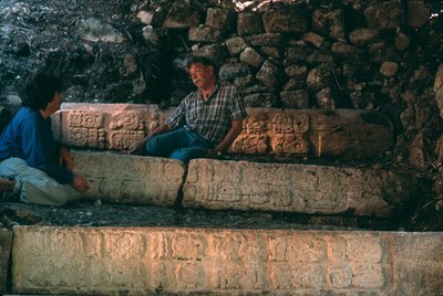 Maya; Guatemala; Ruta Maya, Dos Pilas. Arthur Demarest, Federico Fashen da Kenneth Garrett
