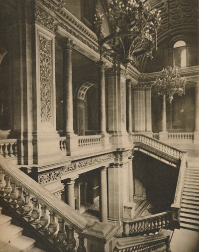 Balaustre di marmo della scala nel Ministero degli Esteri, c. 1935 da King