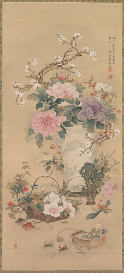 Vaso di fiori con cavalletta, vita marina e roccia da giardino, rotolo appeso, fine 1800 da Ko Okabe