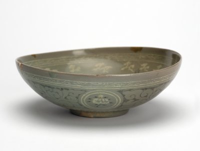 Ciotola con gru e nuvole, c.1150-1200 da Korean School