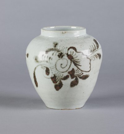 Vaso con disegno floreale, dinastia Yi, 1392-1910 da Korean School