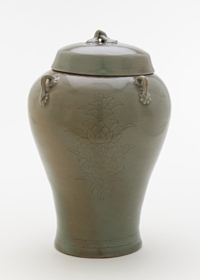 Vaso con disegno inciso di spruzzi di loto, seconda metà del XII secolo da Korean School