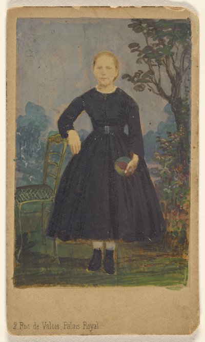 [Giovane donna non identificata in piedi, con una palla in mano]. da L. Laporte