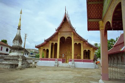Wat Mai da School Laotian