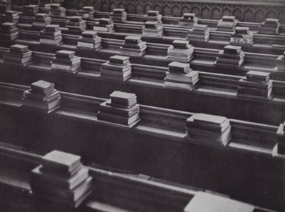 Libri nella Cappella, Eton da Laszlo Moholy Nagy