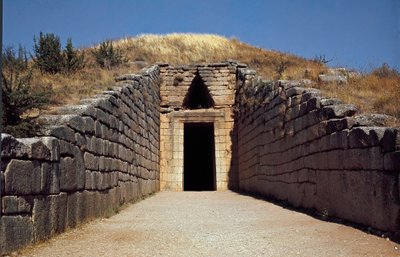 Ingresso della tomba di Agamennone chiamata “Tesoro di Atreo”: sito dell