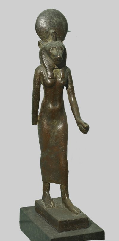 Statua in bronzo della dea egizia Sekhmet, 712-332 a.C. da Late Period Egyptian