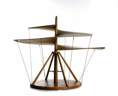 Modello della vite aerea realizzato dal disegno di Leonardo da Vinci, macchina volante, antenato dell