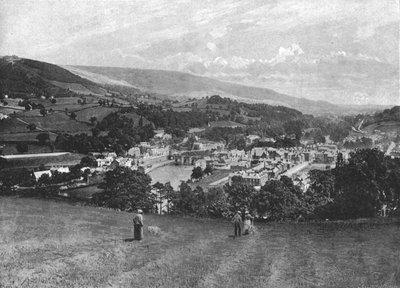 Llangollen e Crow Castle, c1900 da Lettsome and Sons
