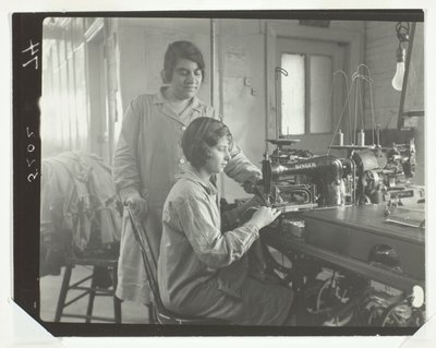 Lavoratori di fabbrica da Lewis Wickes Hine