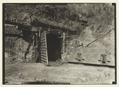 Motore per treno a carbone, West Virginia da Lewis Wickes Hine