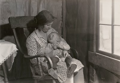 Oklahoma Madonna, (Servizio siccità della Croce Rossa) da Lewis Wickes Hine