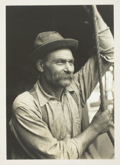 Senza titolo (Workman) da Lewis Wickes Hine