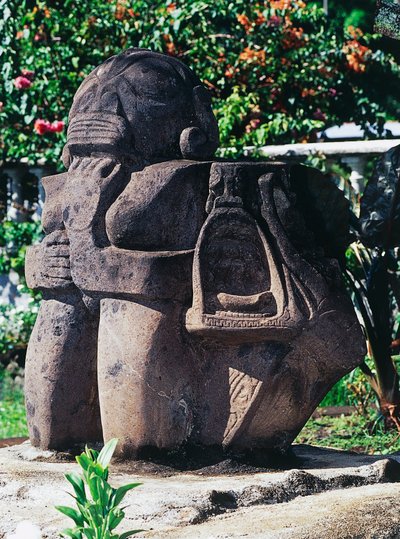 Scultura Tiki antropomorfa, Papeete, Tahiti da Unbekannt Unbekannt