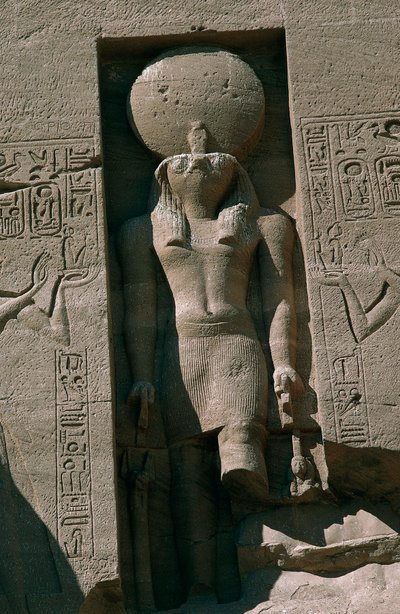Egitto, Nubia, Abu Simbel, Grande Tempio di Ramses II, facciata, nicchia con statua del dio sole Ra da Unbekannt Unbekannt